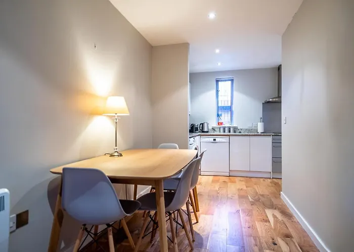 15 Stonegate Court 公寓 *